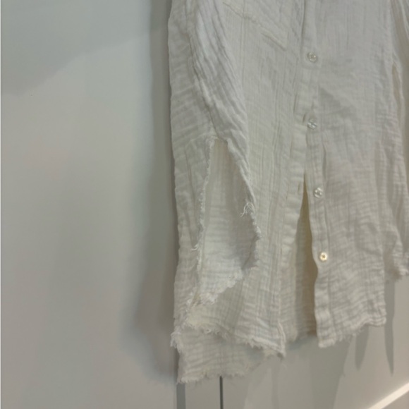 Cream distressed urban outfitters button up - Picture 3 of 4